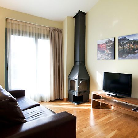 Appartements & Spa Cerdanya Bourg-Madame Exterior foto