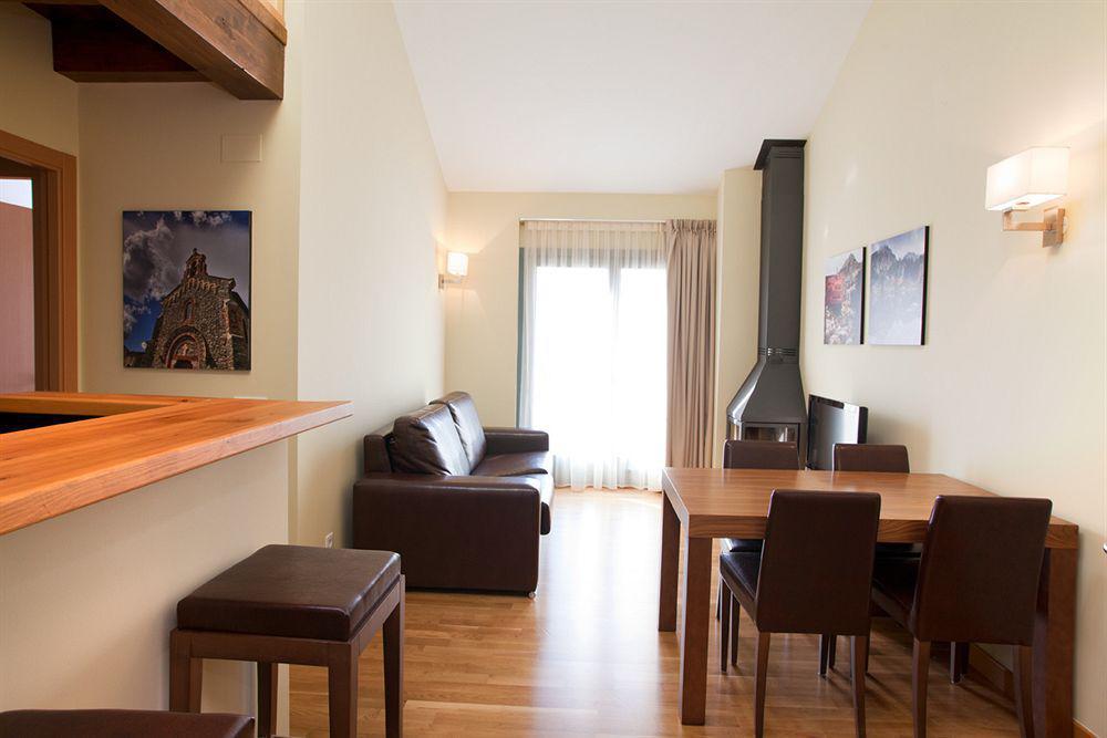 Appartements & Spa Cerdanya Bourg-Madame Quarto foto