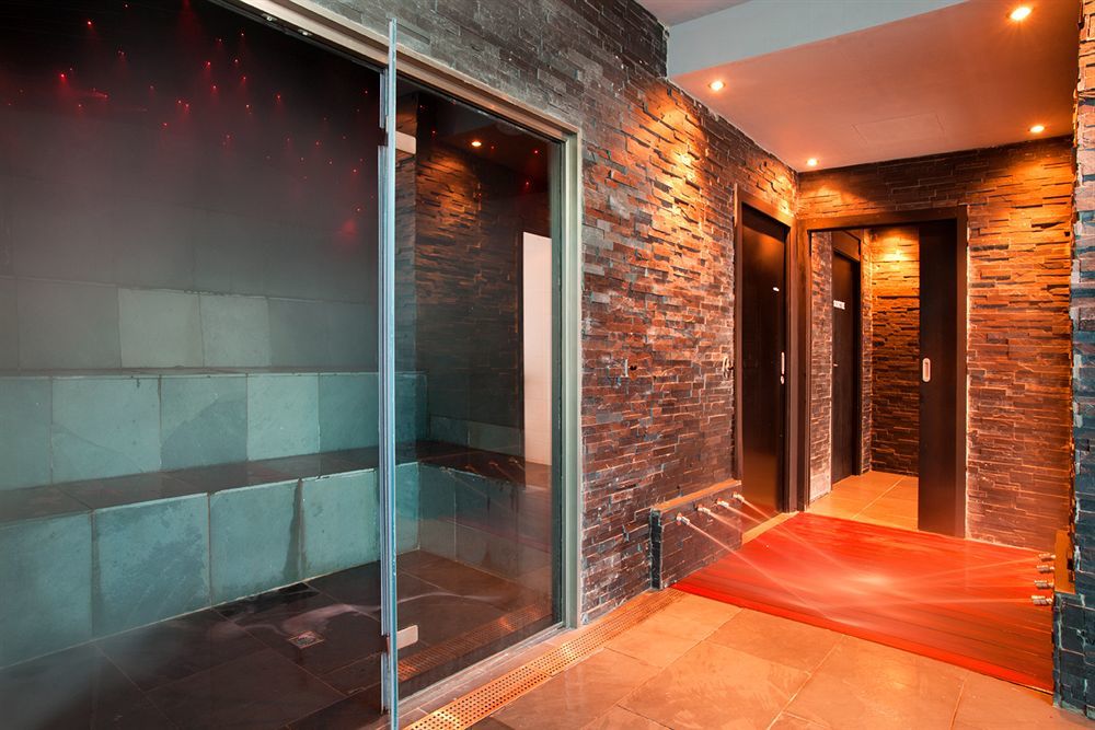 Appartements & Spa Cerdanya Bourg-Madame Instalações foto